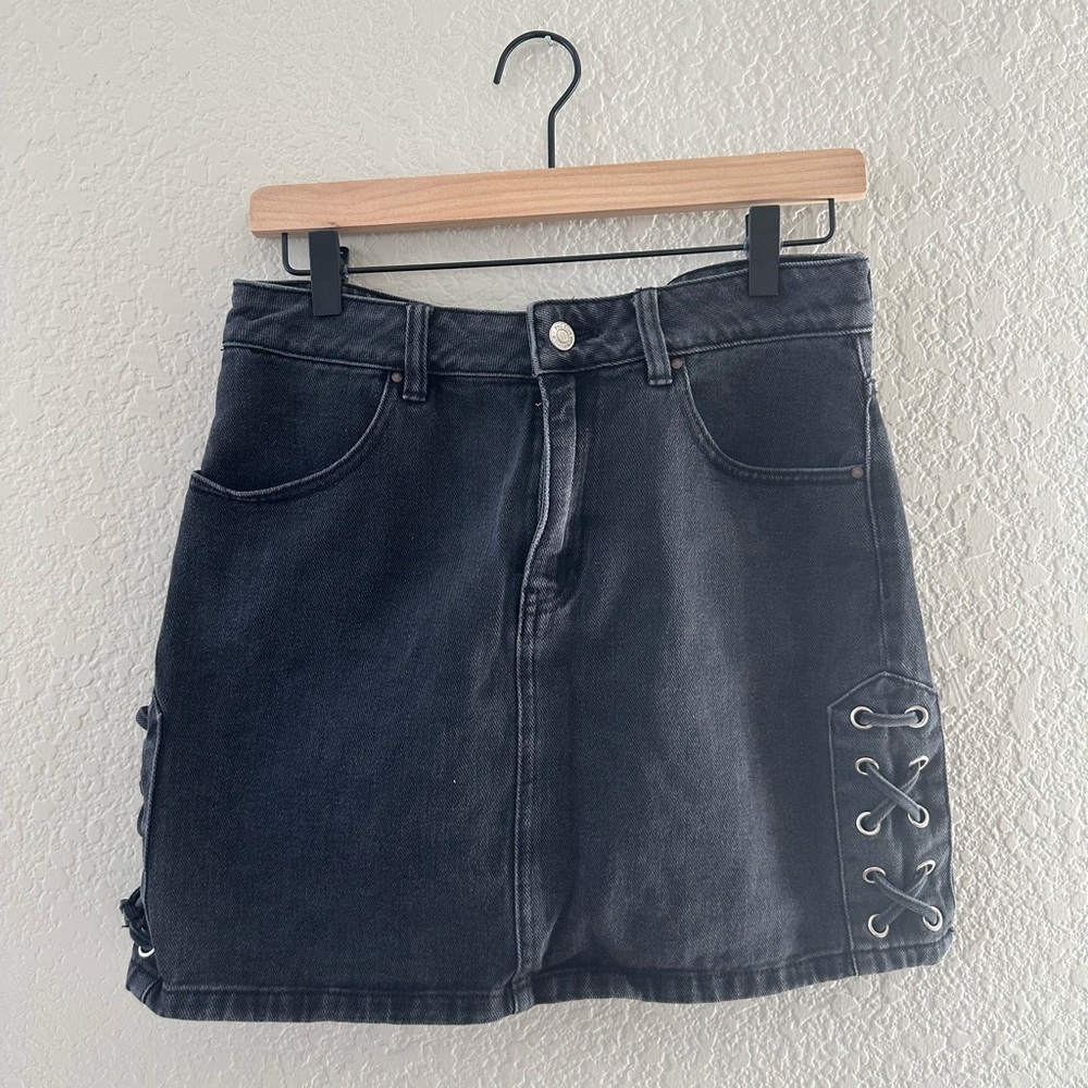 PACSUN BLACK MINI DENIM SKIRT - SIZE 27